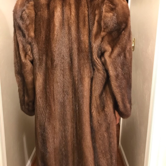 Real fur jacket - Picture 5 of 11